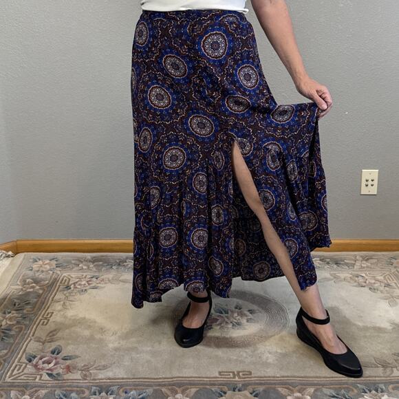 Earthbound Womens Flare Maxi Skirt Size S Medallion Gypsy Bobo Slit Lightweight - Picture 2 of 8